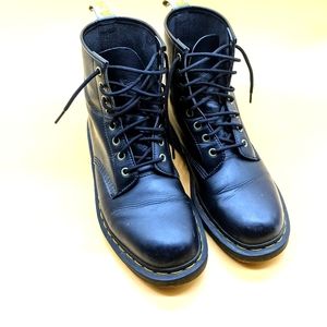 Dr Martens Black Boots Combat Sz 10 Men Sz 11 Women